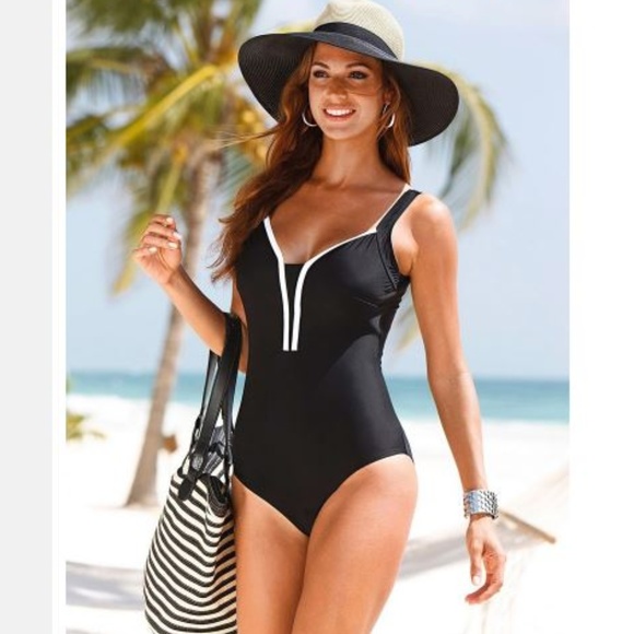 NEW WOMEN'S ONE PIECE SWIMSUIT BATHING SUITS BLACK WOMENS SIZE 3XL BEACH RESPORT - Picture 1 of 5